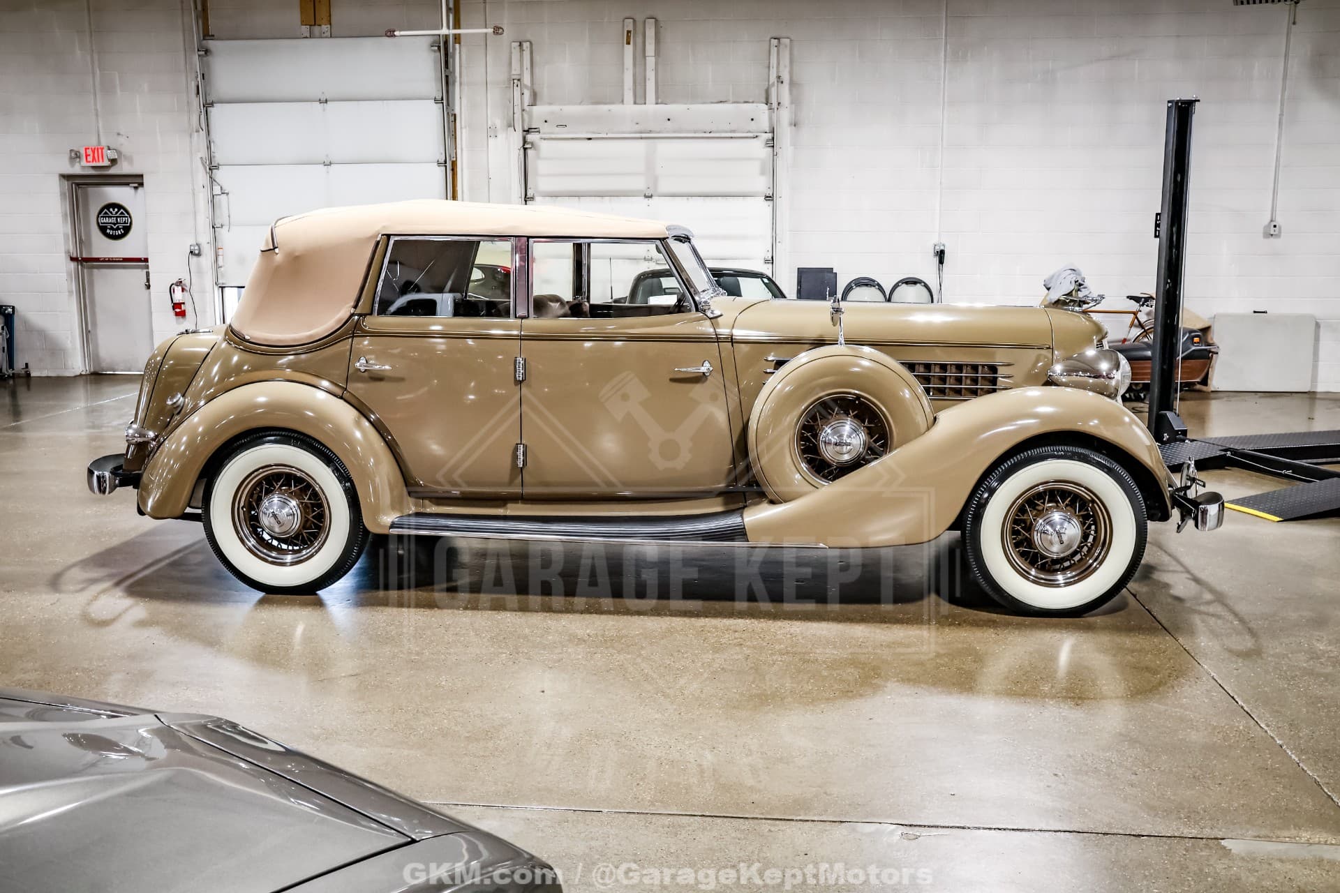 1935 Auburn 851 Salon Phaeton — photo 2