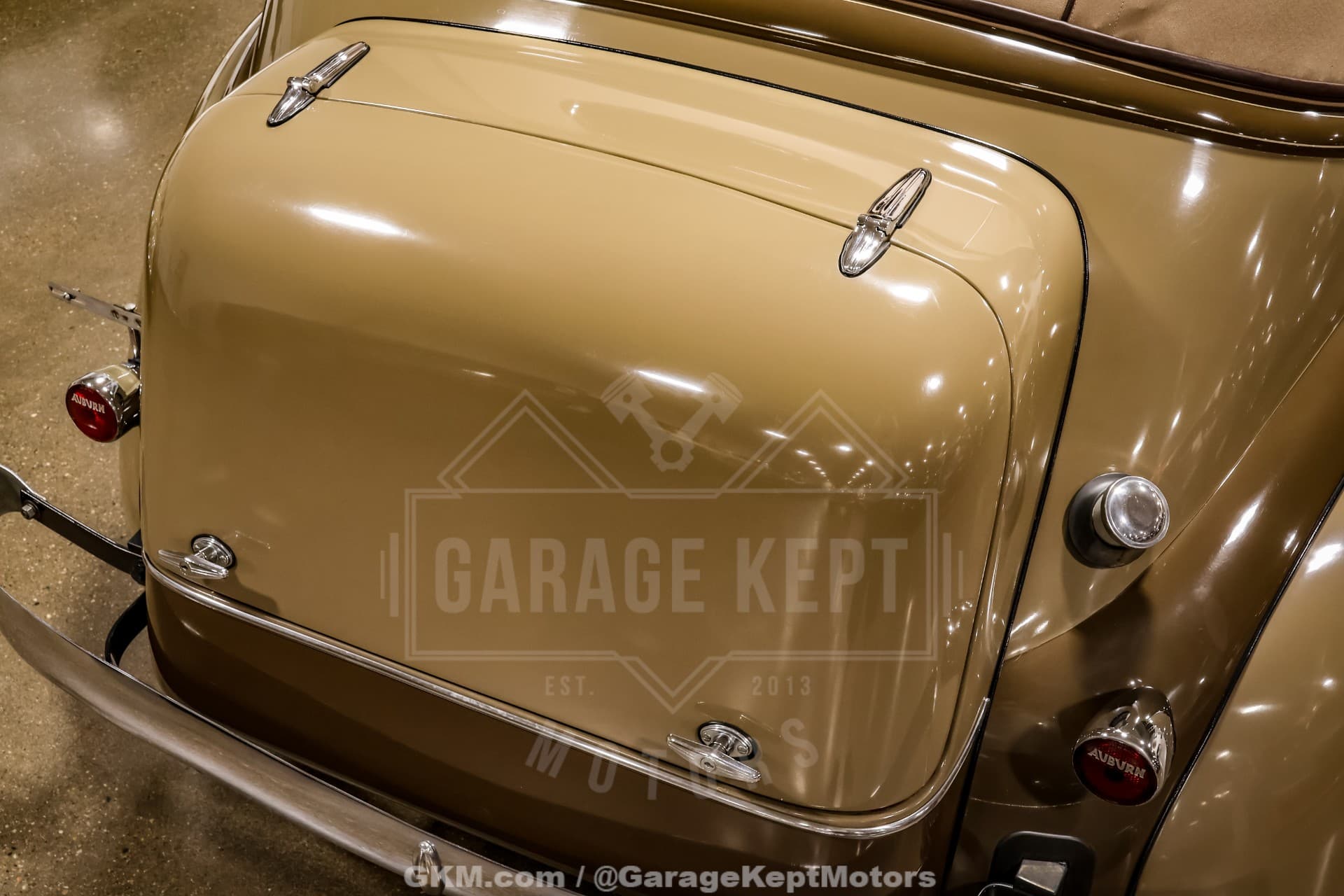 1935 Auburn 851 Salon Phaeton thumbnail 7