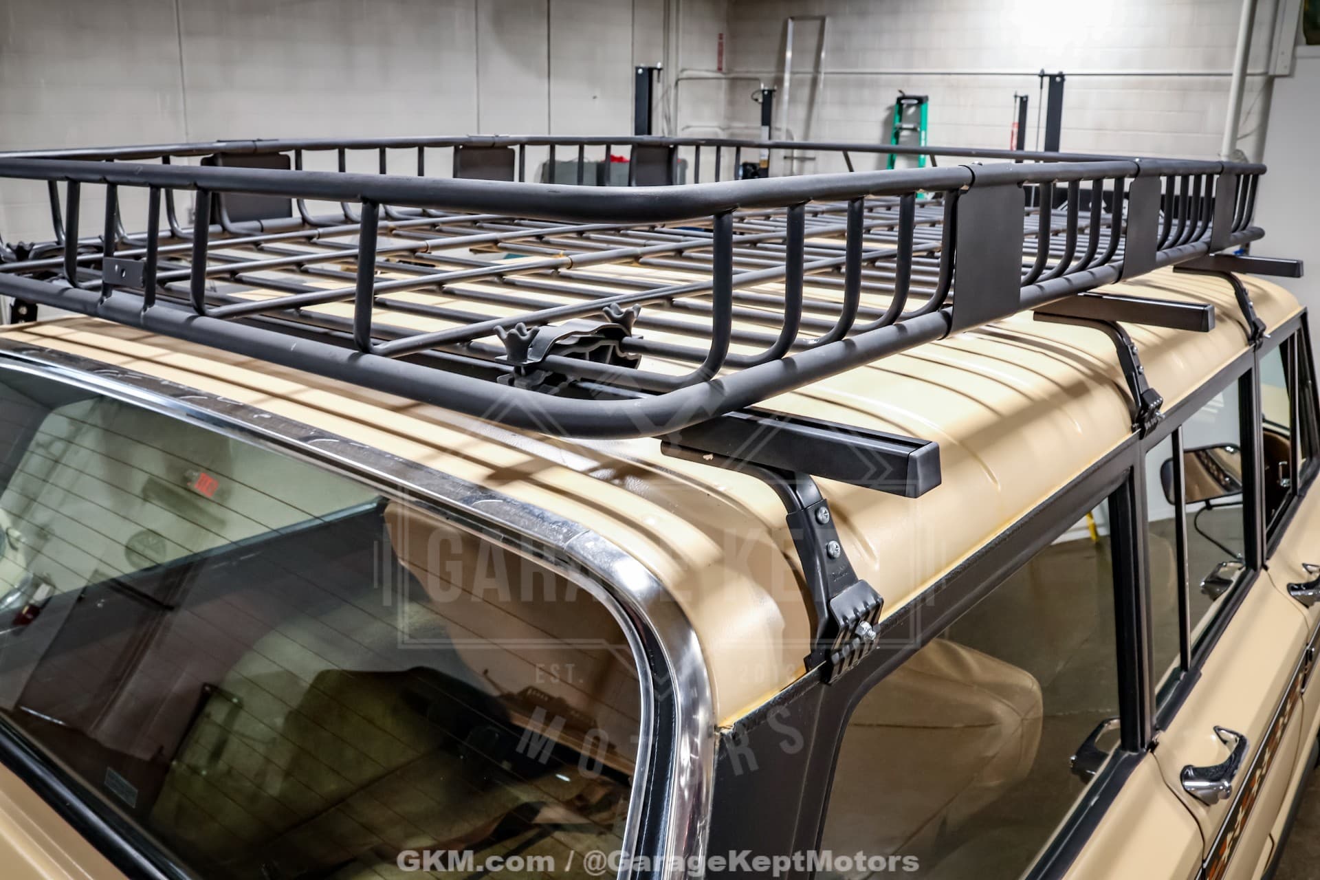 1983 Jeep Cherokee thumbnail 8