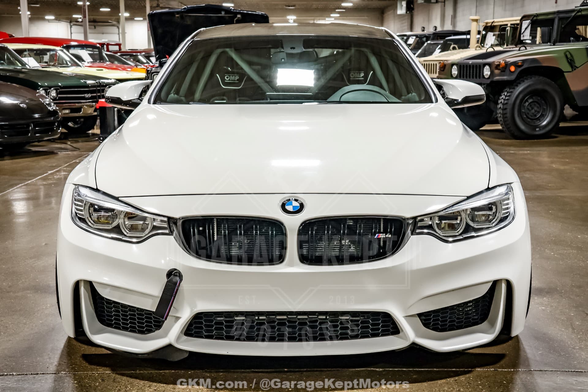 2015 BMW M4 thumbnail 3