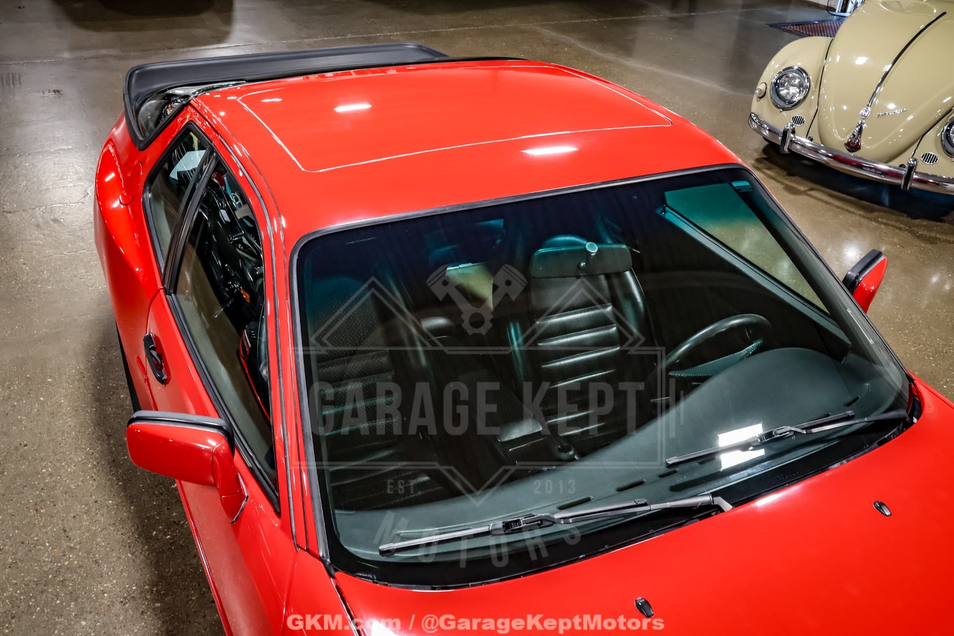 1985 Porsche 944 thumbnail 3