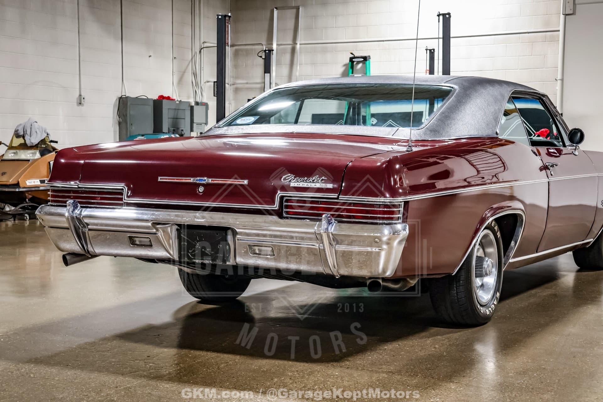 1966 Chevrolet Impala SS thumbnail 8