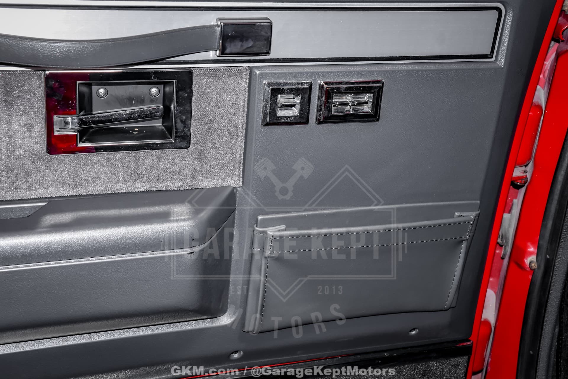 1987 Chevrolet R/V 10 Series V10 thumbnail 14