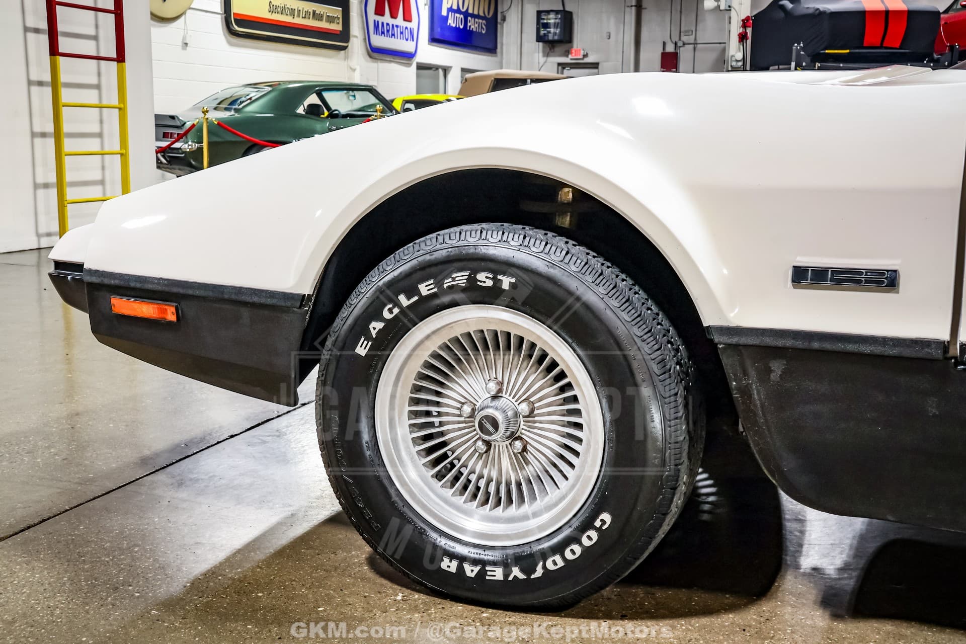 1974 Bricklin SV-1 thumbnail 6