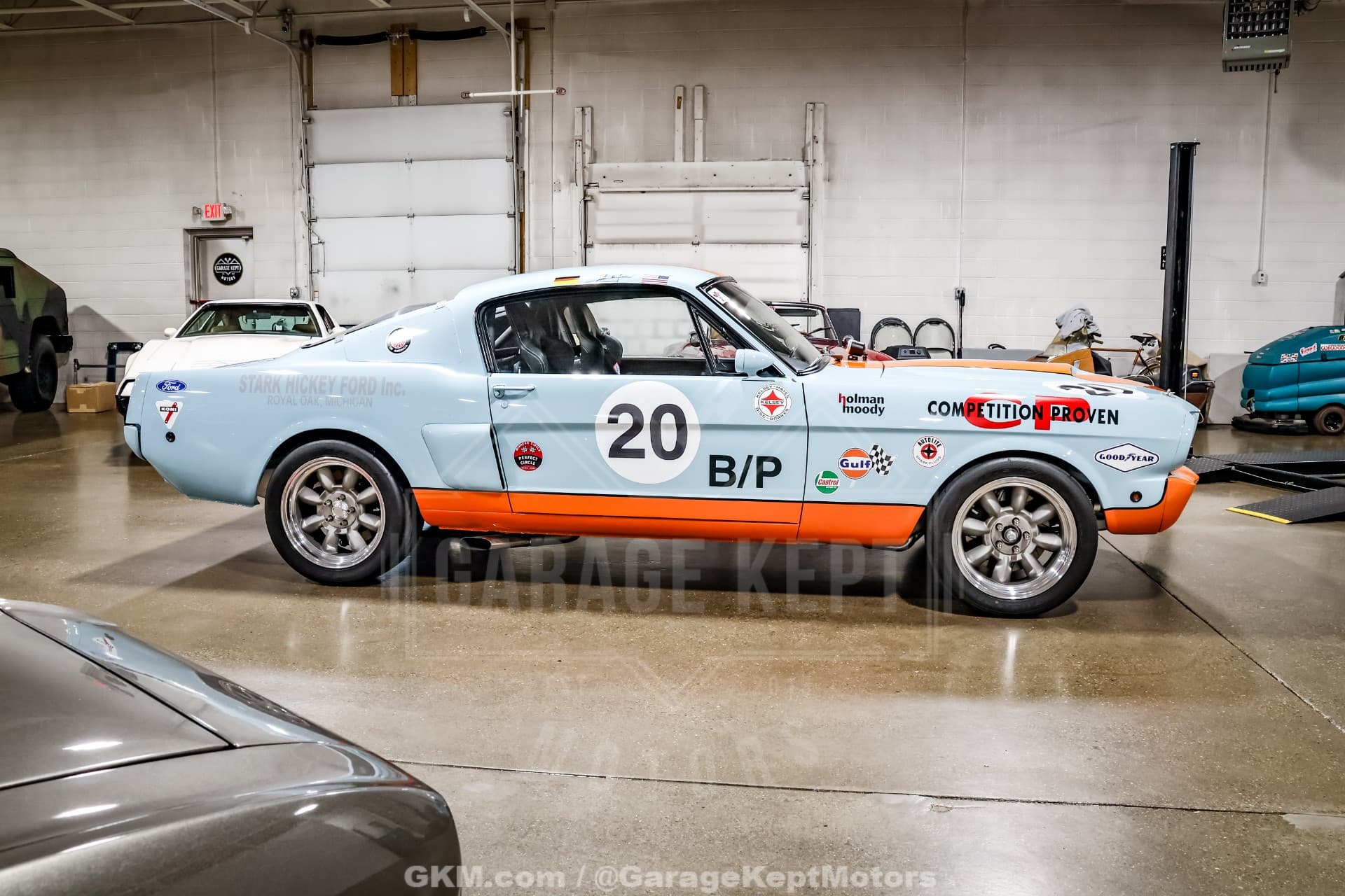 1965 Ford Mustang — photo 2