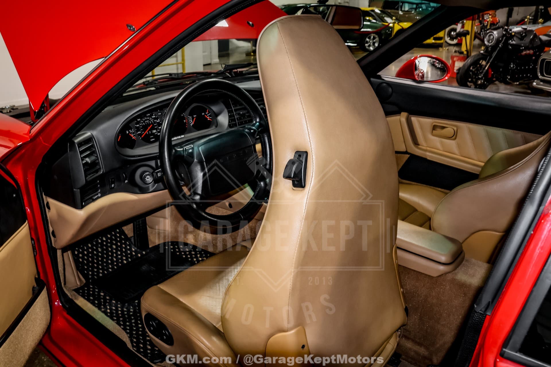 1992 Porsche 968 thumbnail 16