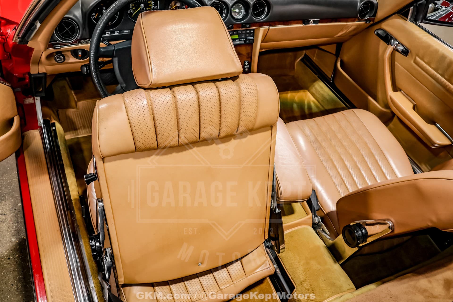 1985 Mercedes 380-Class 380 SL thumbnail 18