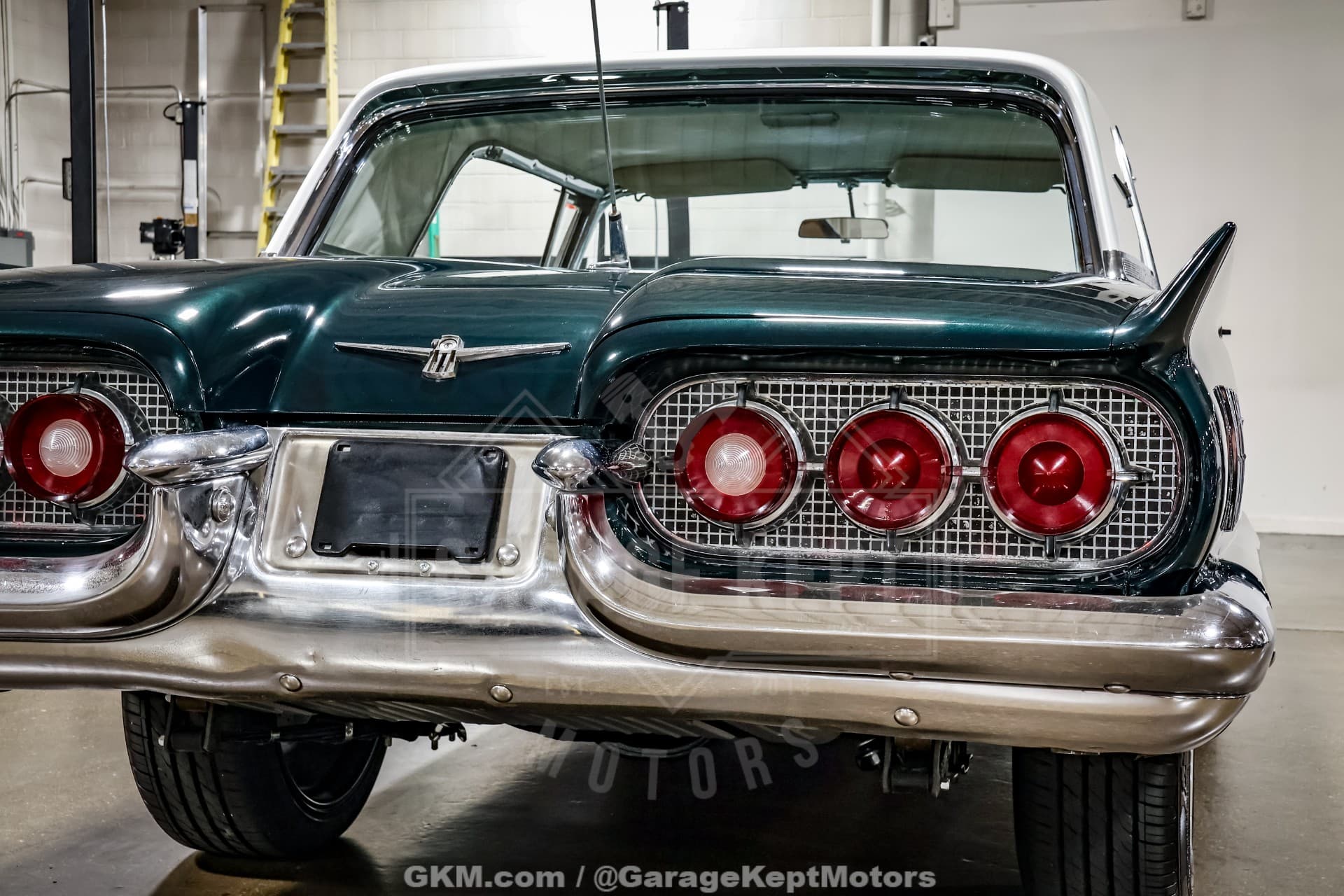 1960 Ford Thunderbird thumbnail 7