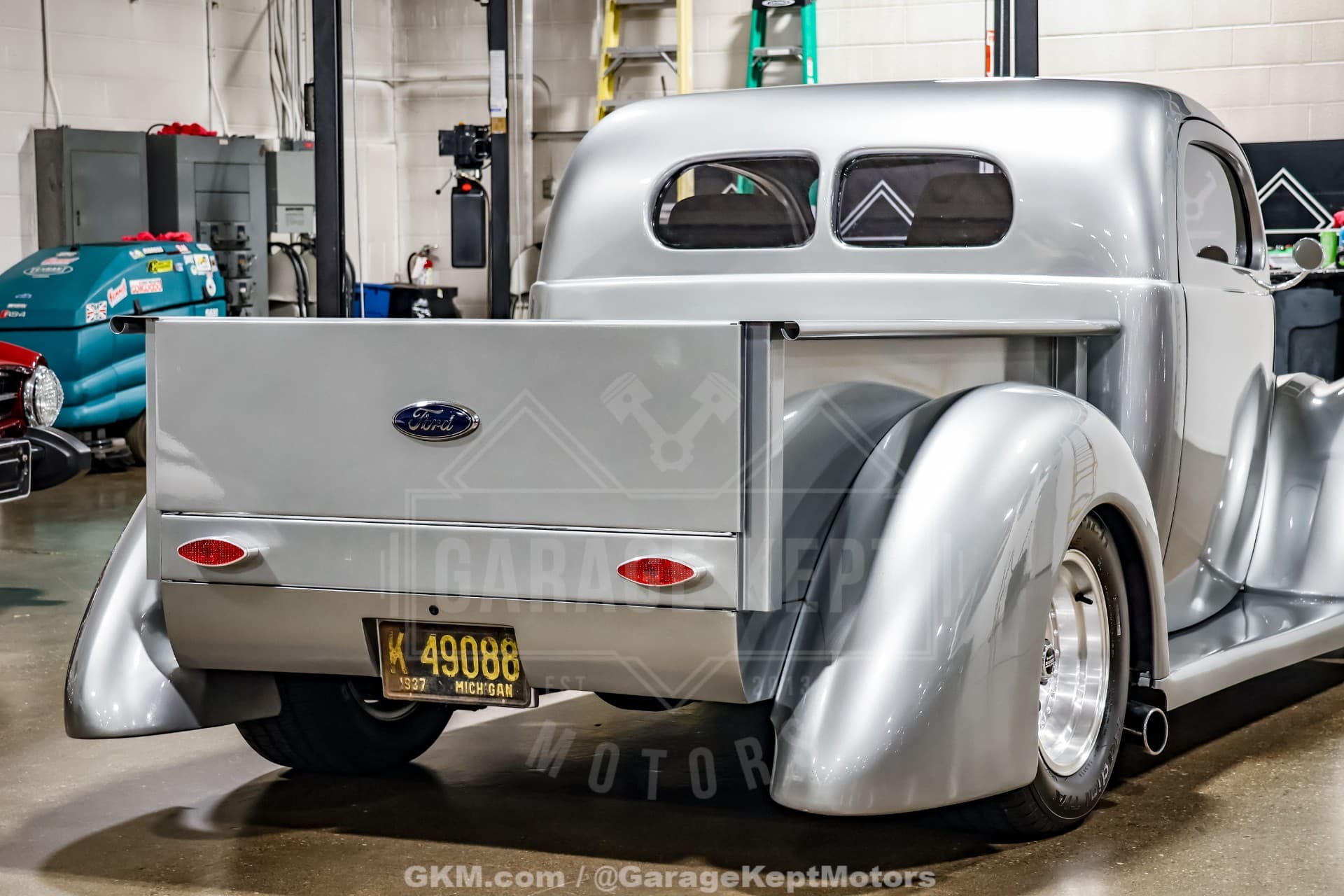1937 Ford Pickup thumbnail 8