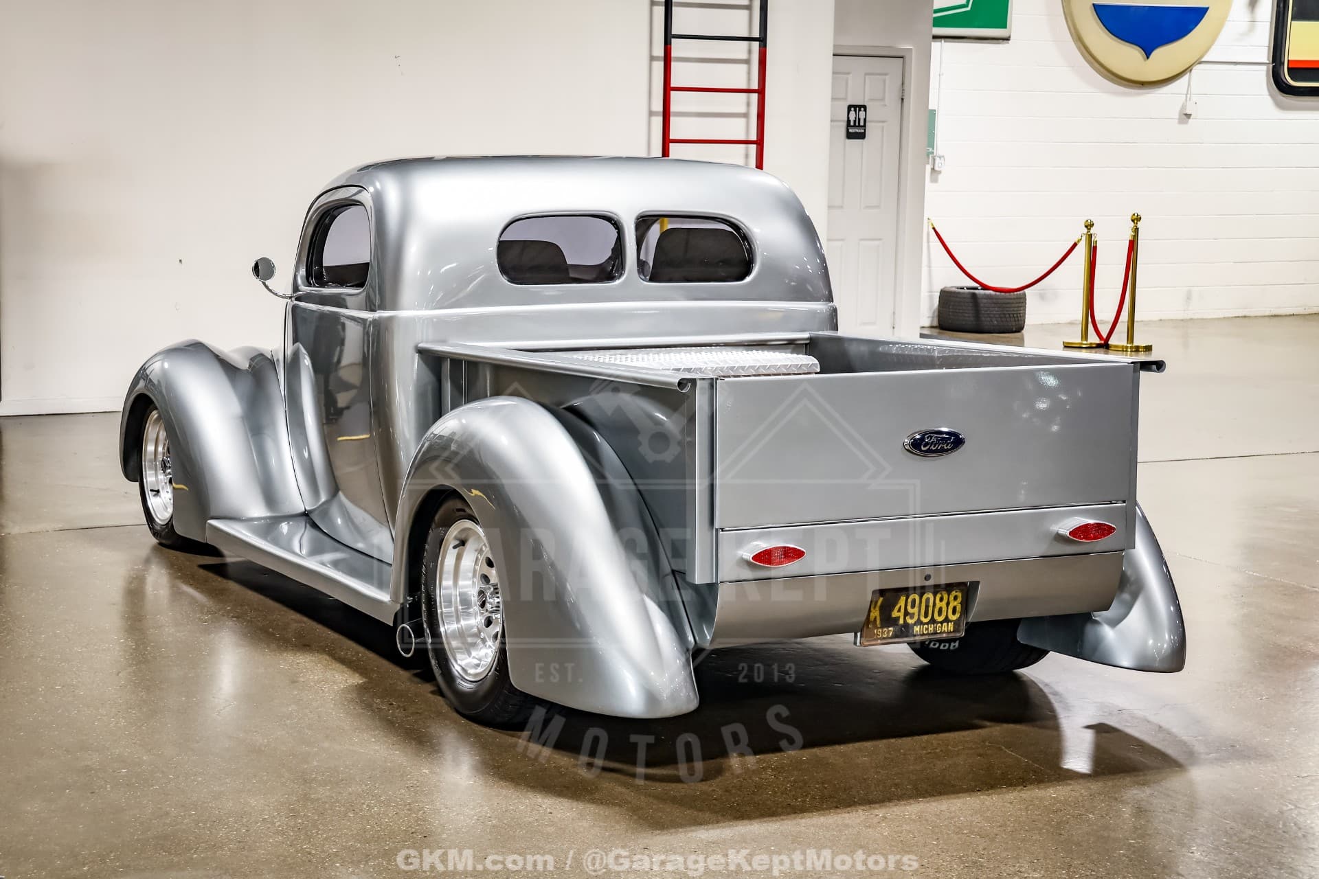 1937 Ford Pickup — photo 2