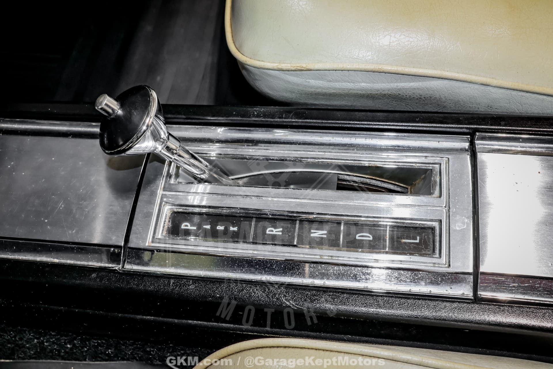 1964 Buick Wildcat Convertible thumbnail 21