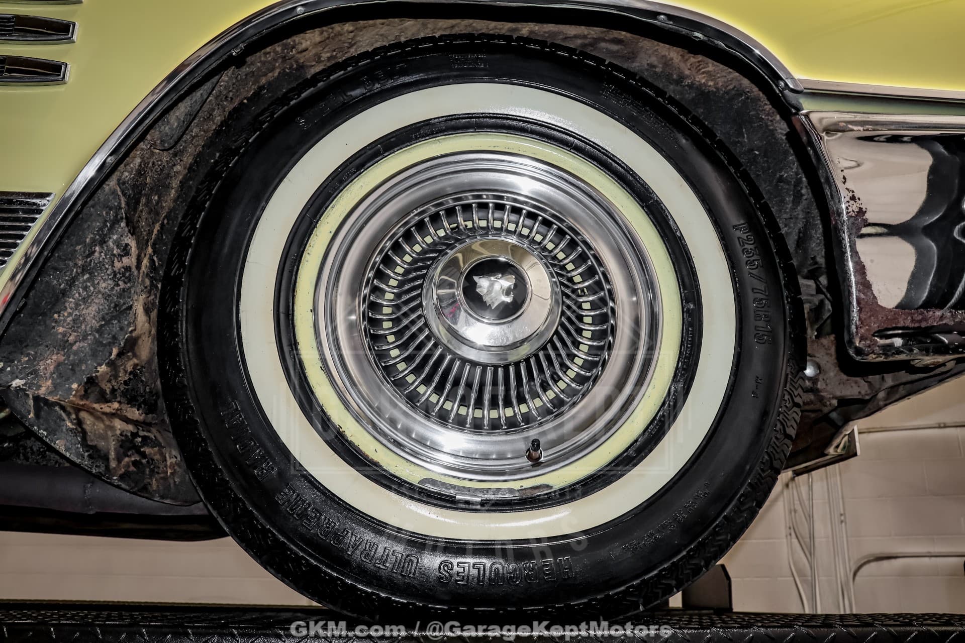 1964 Buick Wildcat Convertible thumbnail 27