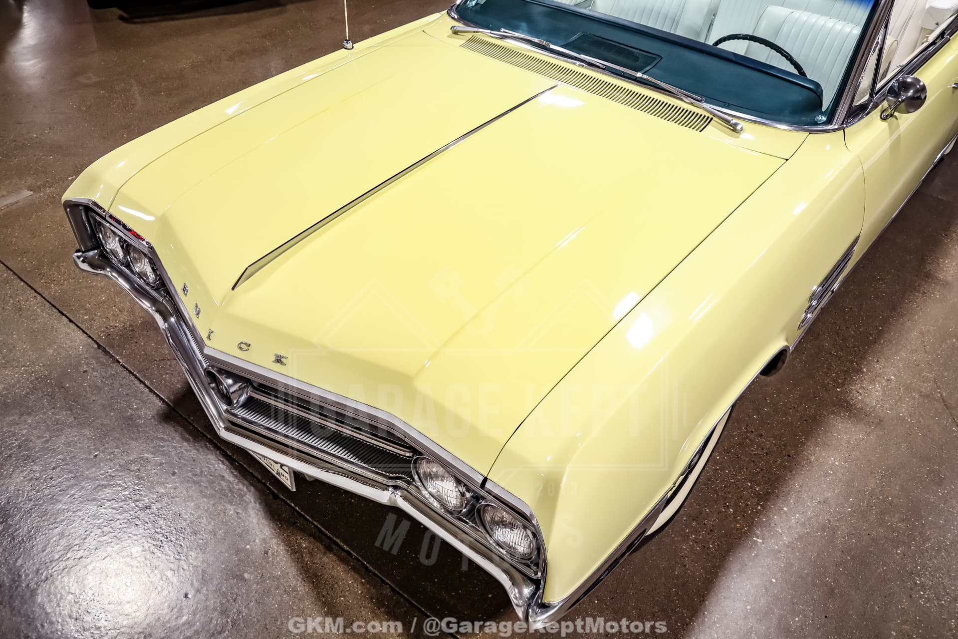 1964 Buick Wildcat Convertible thumbnail 6