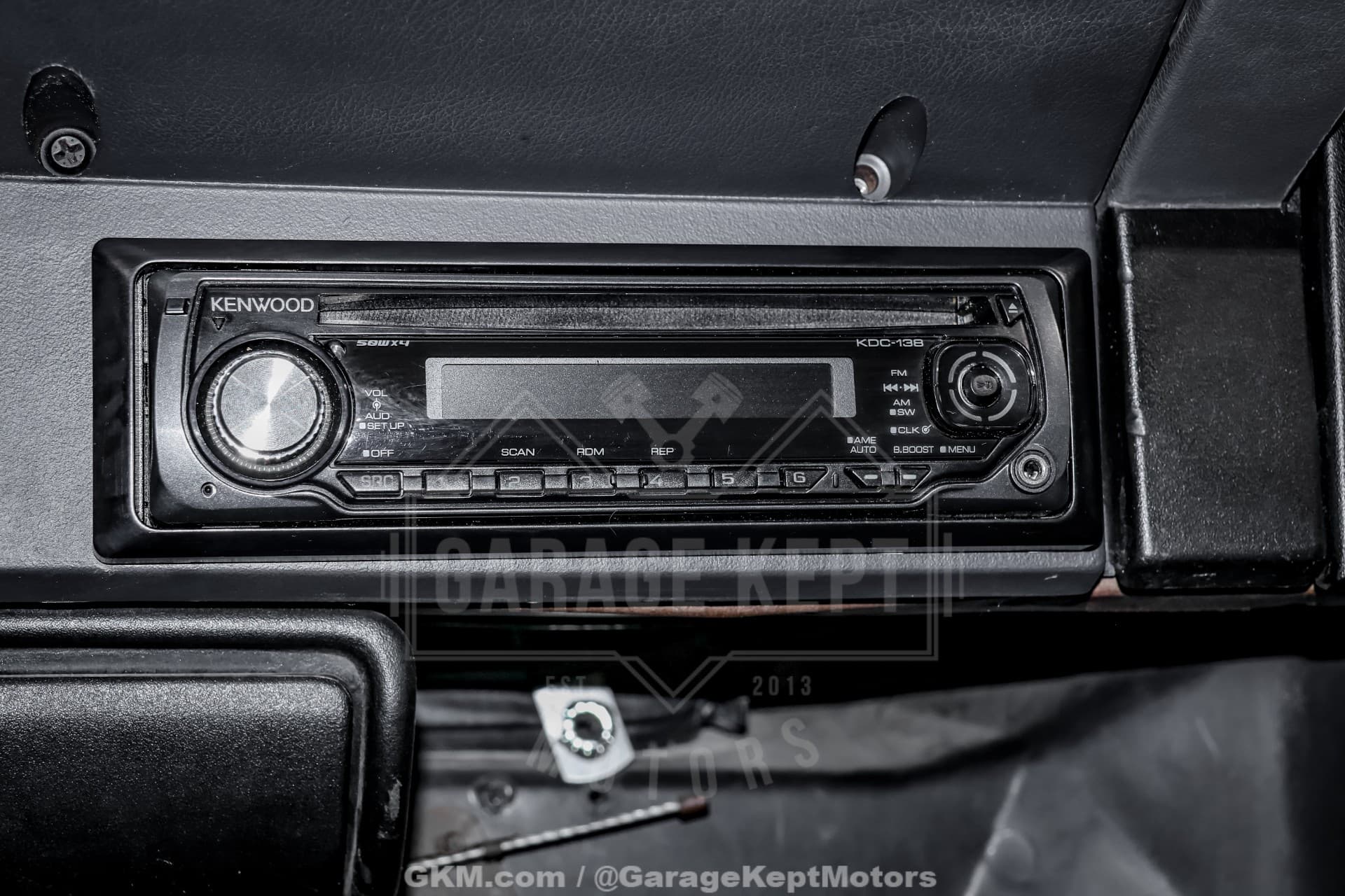 1991 Jeep Wrangler Islander thumbnail 20