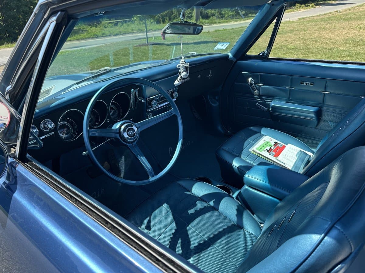 1968 Chevrolet Corvair Monza Coupe thumbnail 23