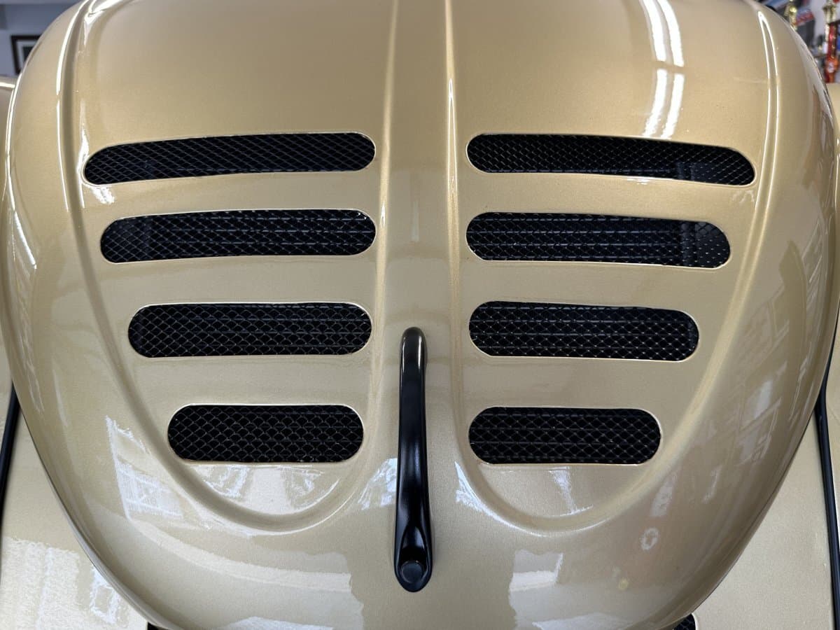 1974 Volkswagen Beetle LS Custom Restomod thumbnail 8