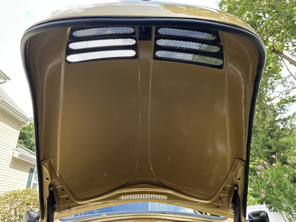 1974 Volkswagen Beetle LS Custom Restomod thumbnail 17