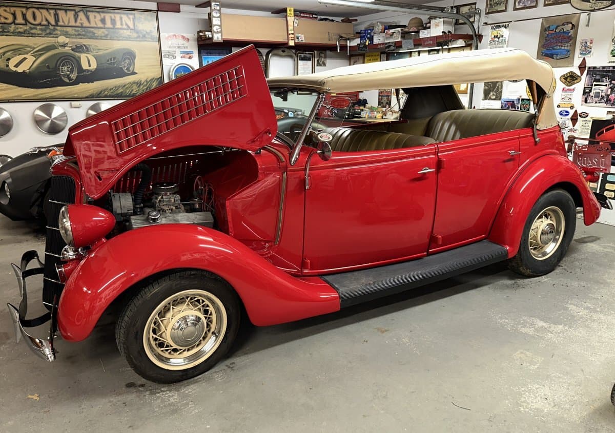 1935 Ford Phaeton Deluxe thumbnail 12