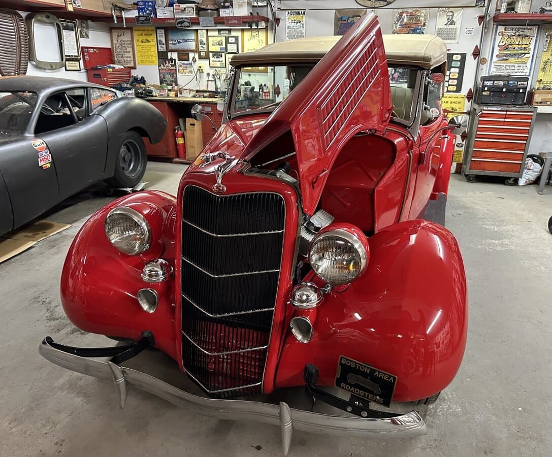 1935 Ford Phaeton Deluxe thumbnail 14