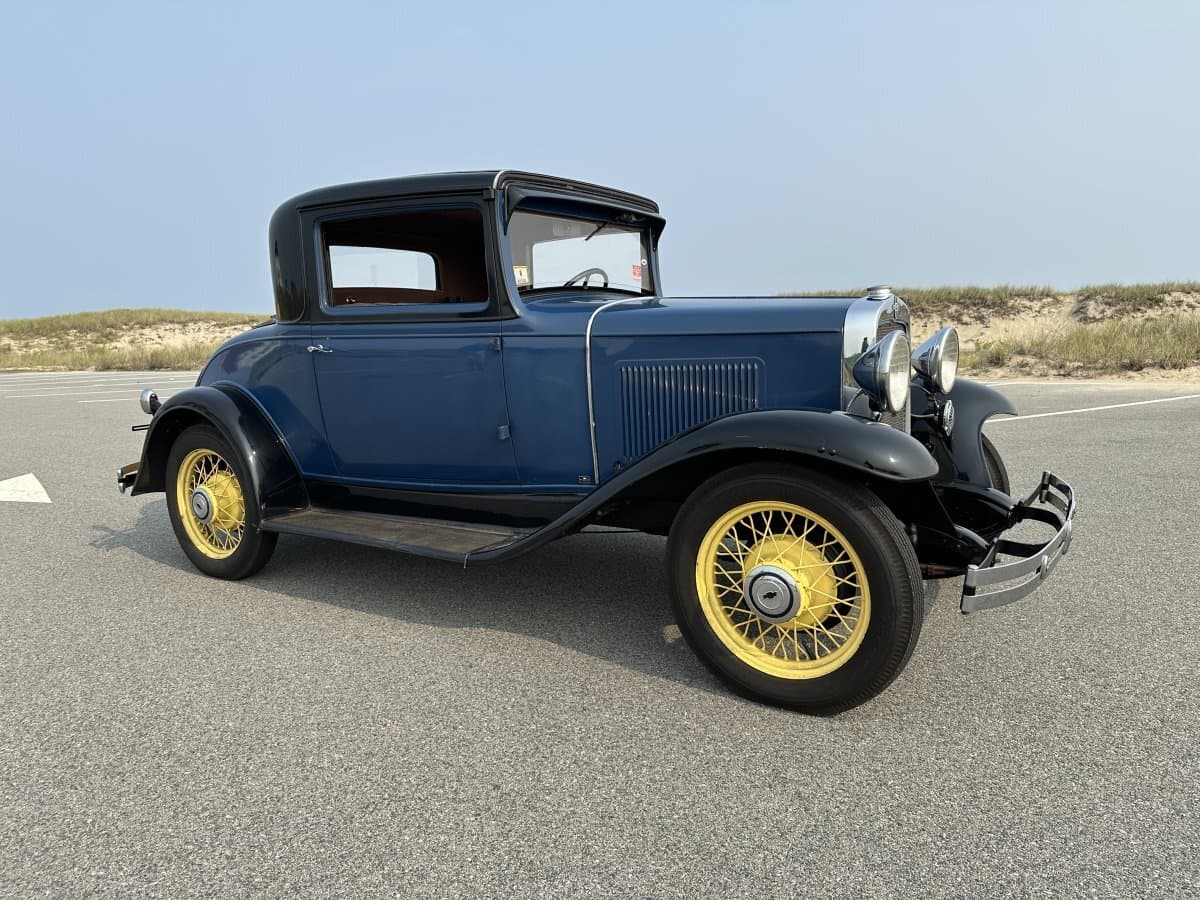 1931 Chevrolet Coupe Series AE independence 3 Window thumbnail 4
