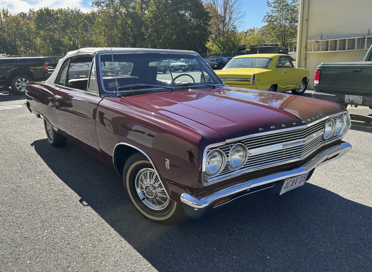 1965 Chevrolet Chevelle Malibu Convertible thumbnail 3