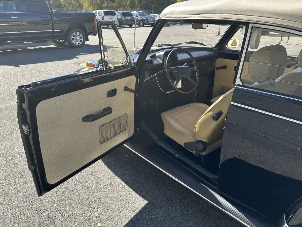 1978 Volkswagen Super Beetle Convertible thumbnail 28