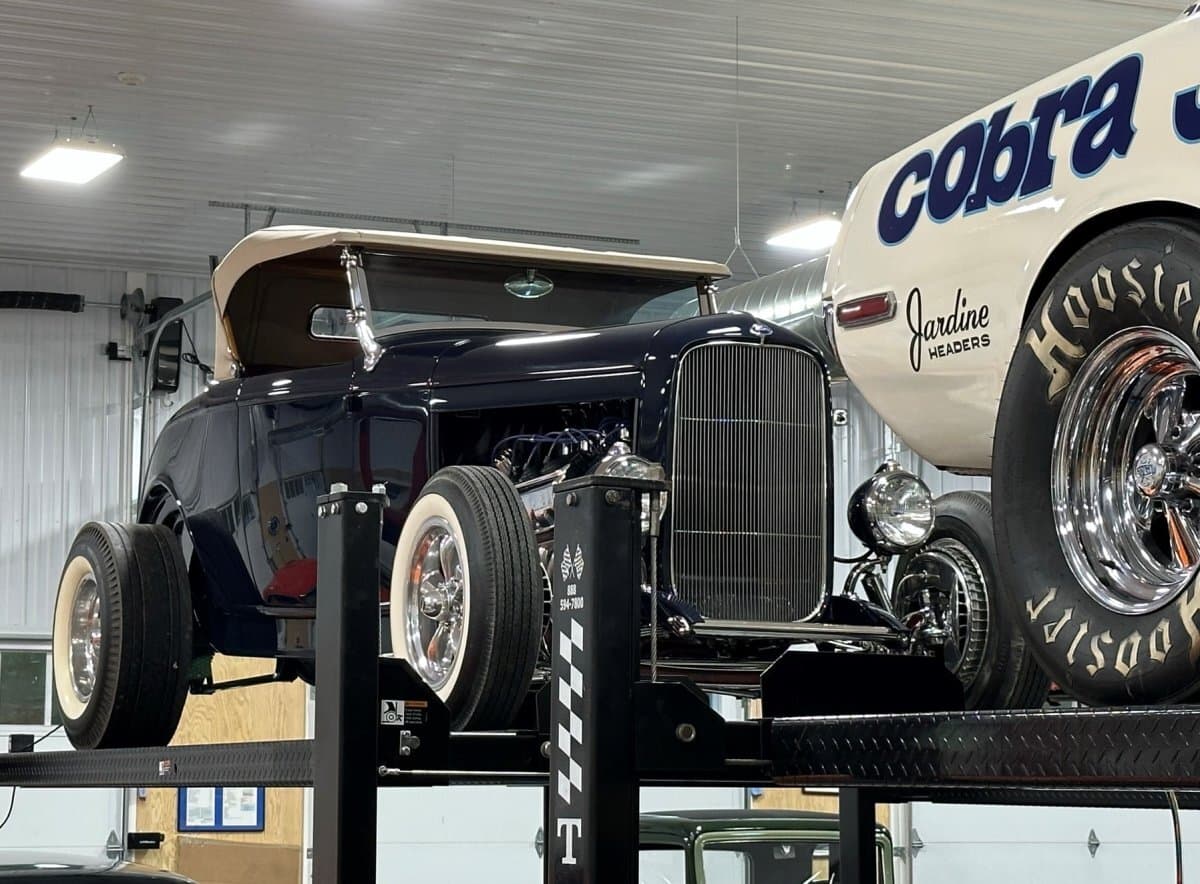1932 Ford Roadster Custom thumbnail 3