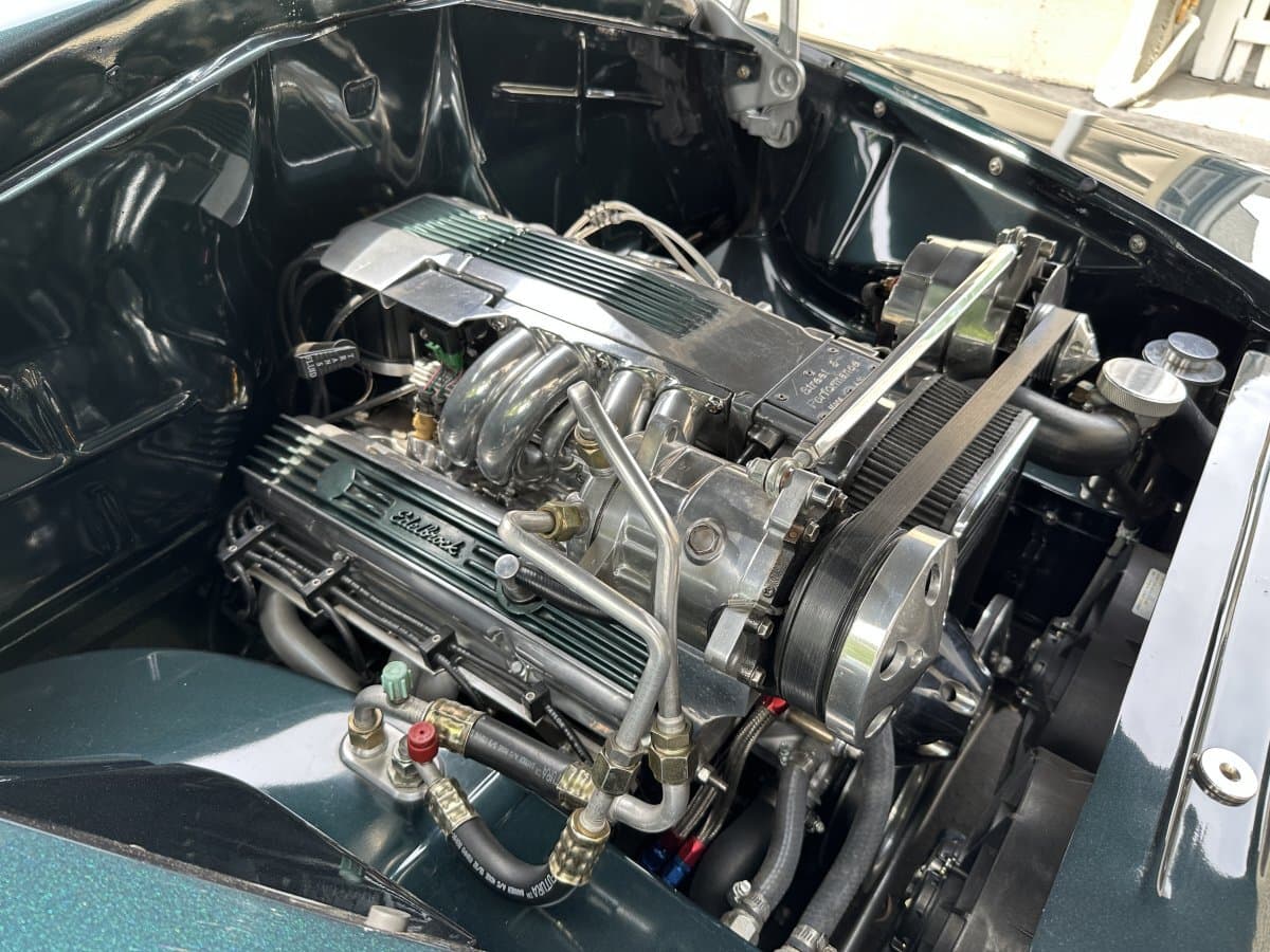 1950 Plymouth Suburban Restomod thumbnail 12