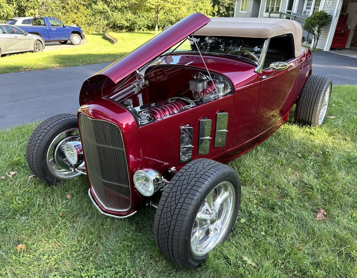 1932 Ford Deuce Roadster thumbnail 12