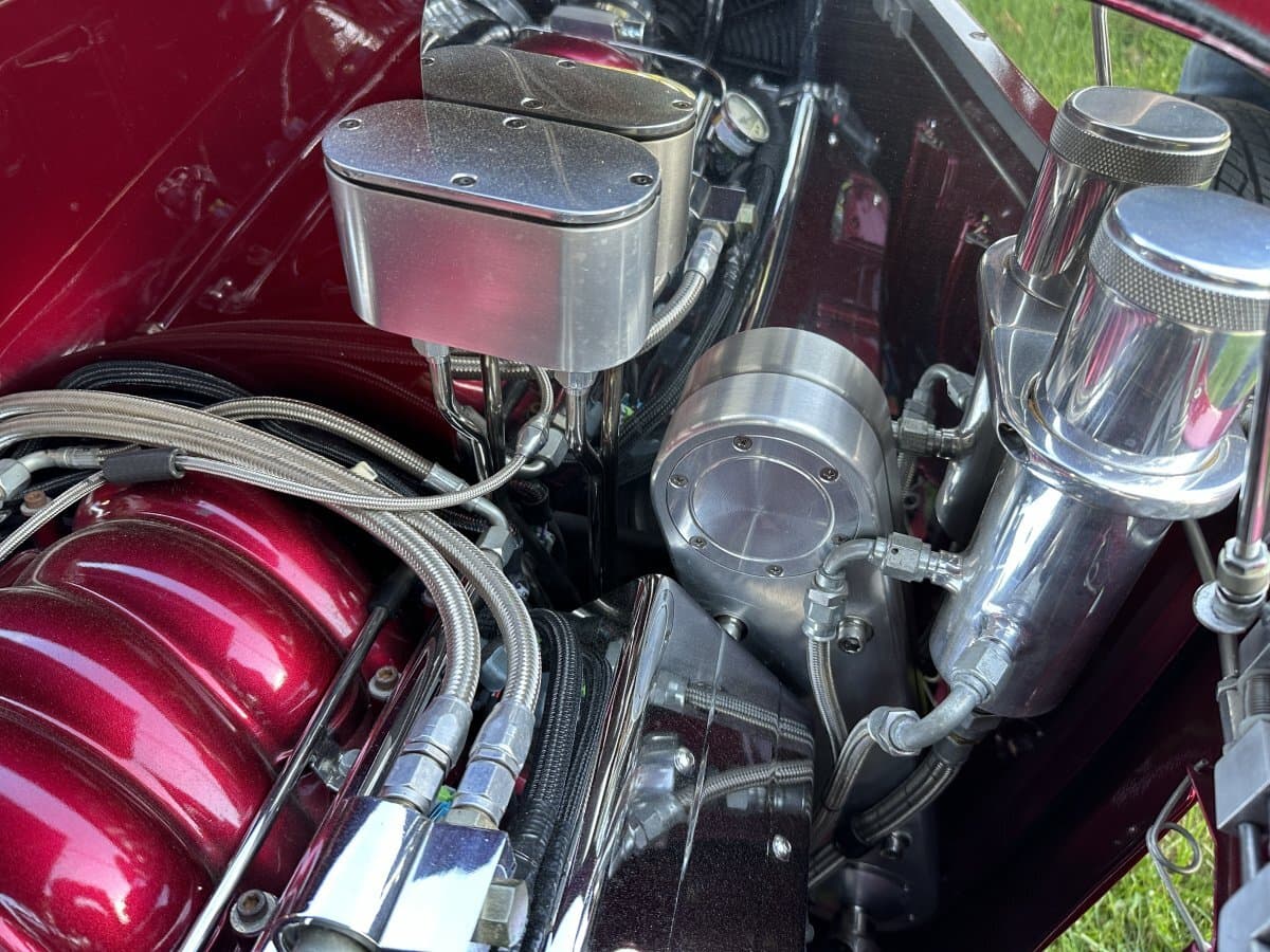 1932 Ford Deuce Roadster thumbnail 23