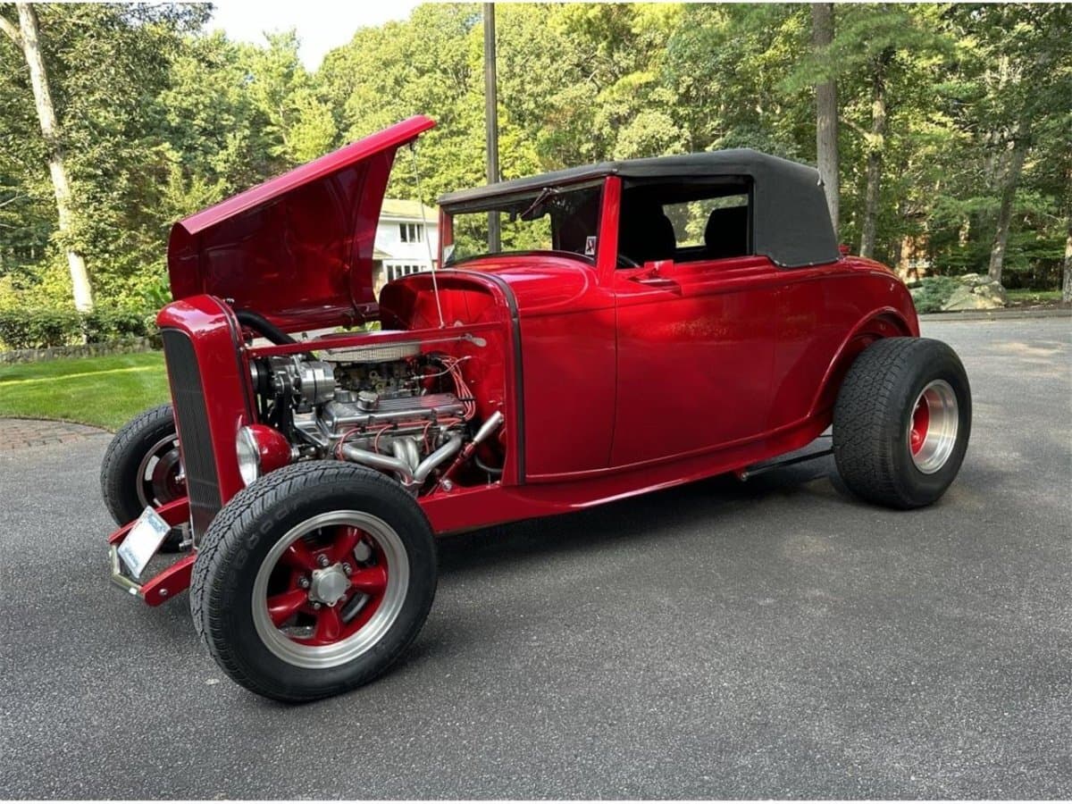 1932 Ford Cabriolet Highboy Custom thumbnail 3