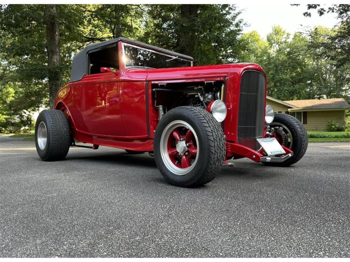 1932 Ford Cabriolet Highboy Custom thumbnail 5