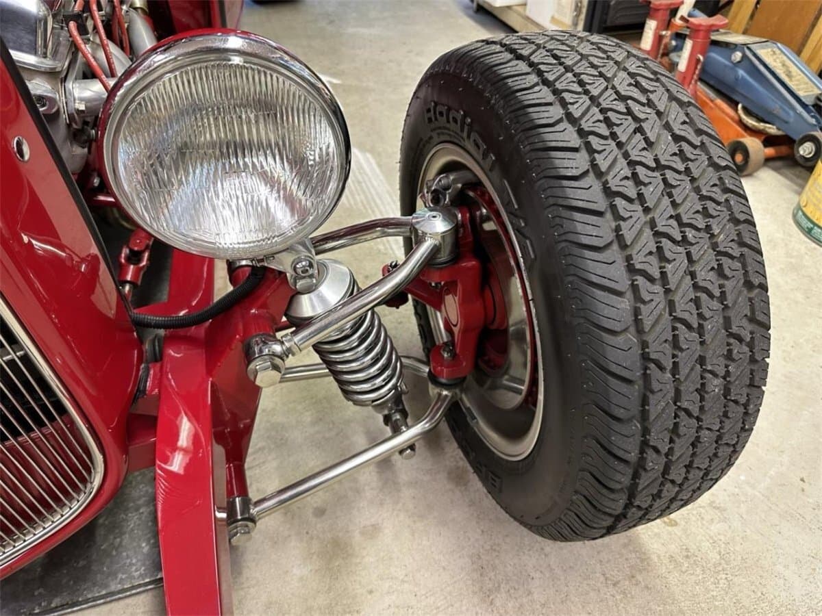 1932 Ford Cabriolet Highboy Custom thumbnail 10