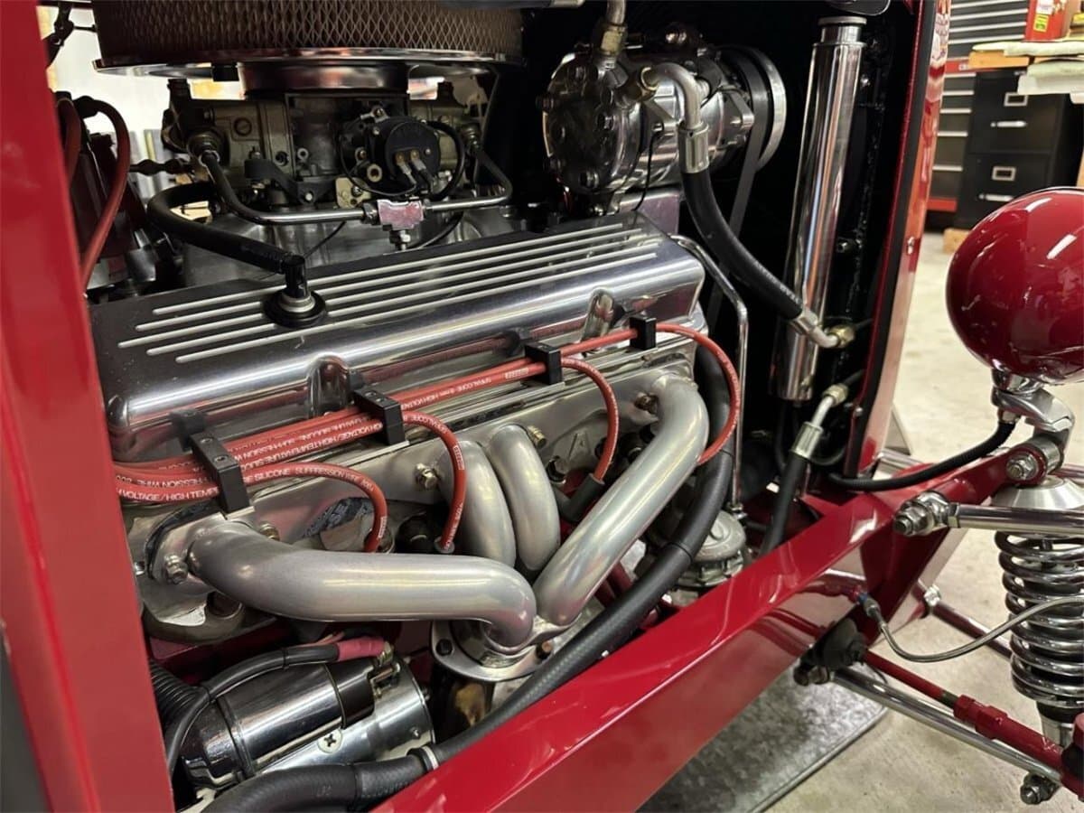 1932 Ford Cabriolet Highboy Custom thumbnail 11