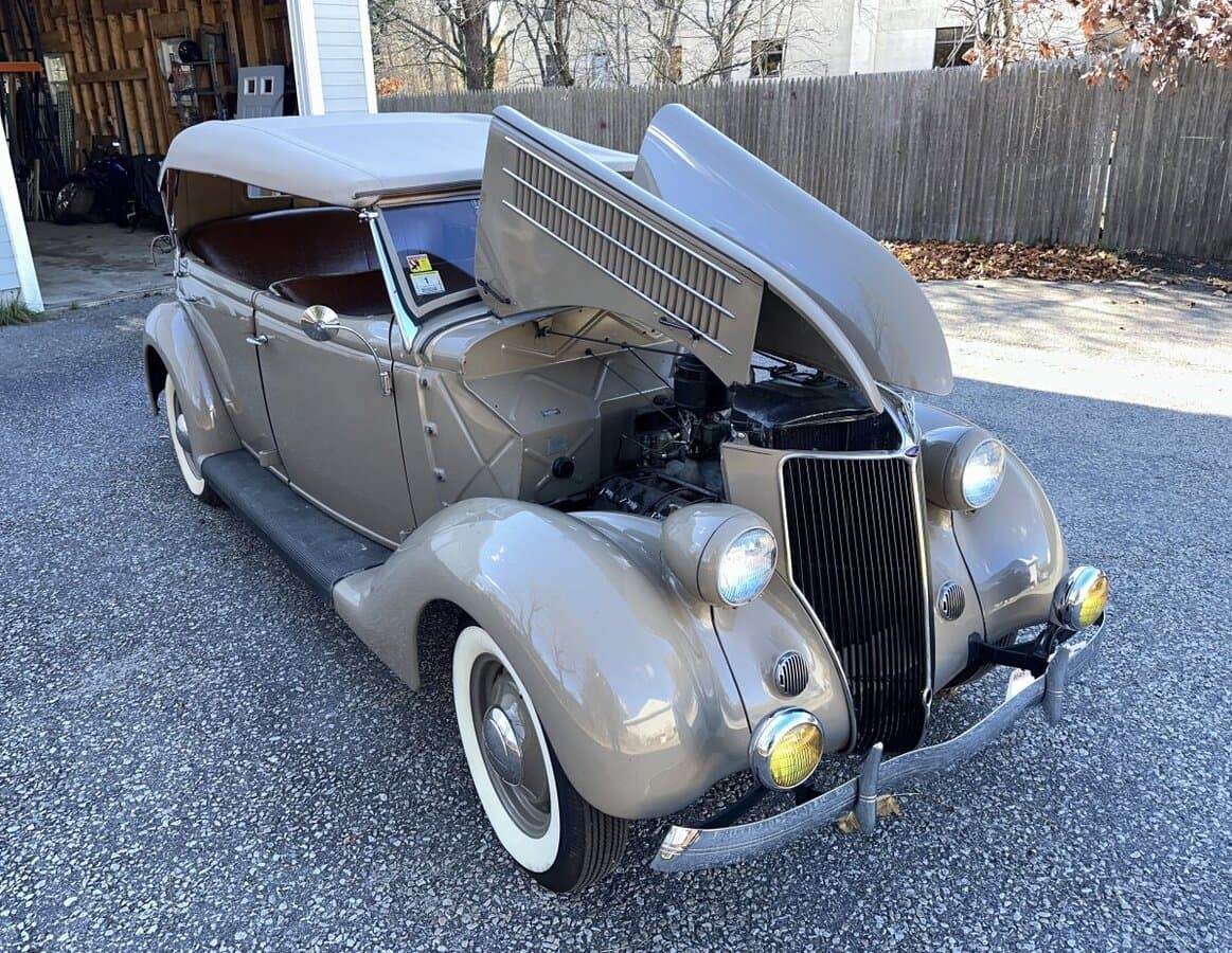 1936 Ford Series 68 Phaeton thumbnail 4