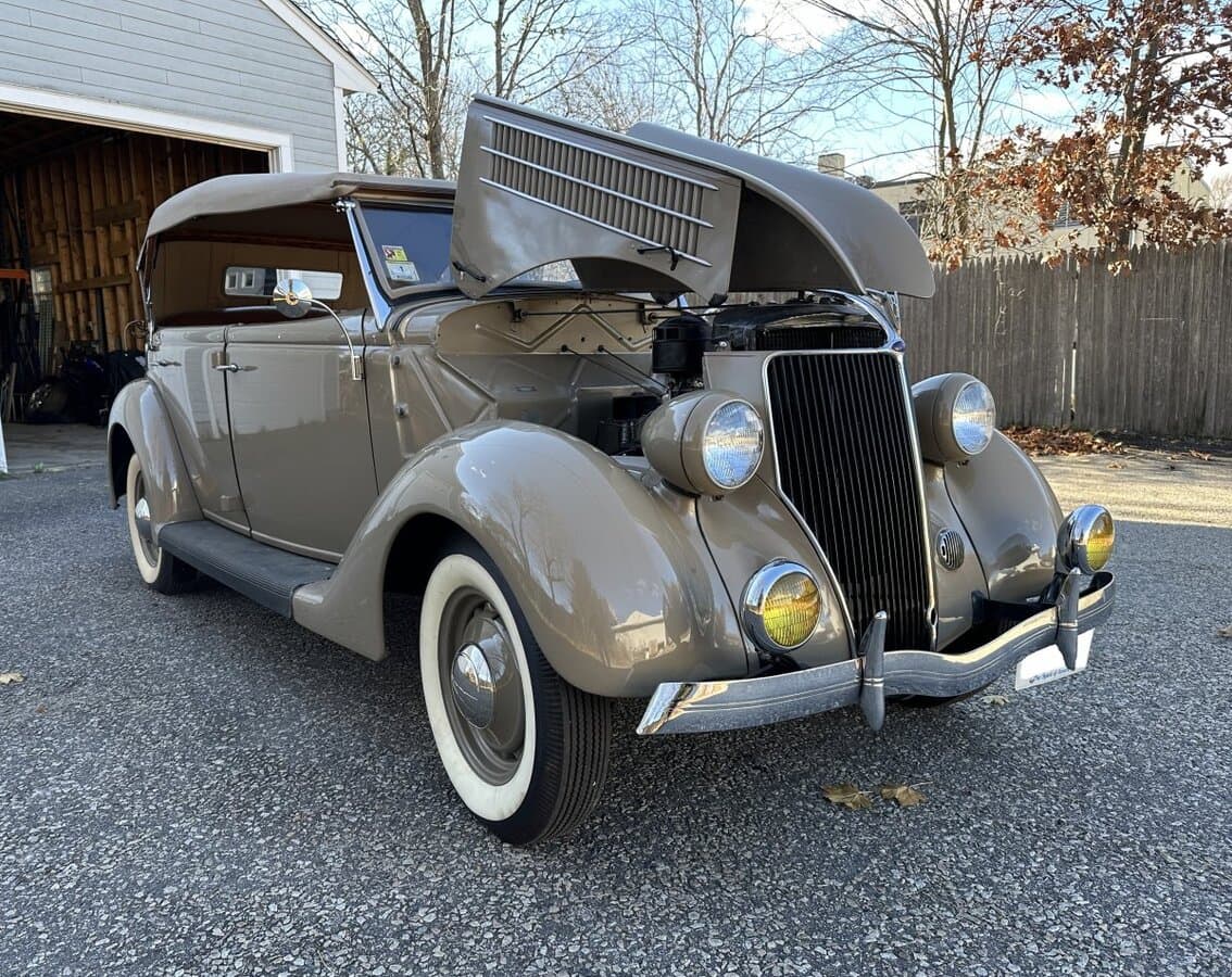 1936 Ford Series 68 Phaeton thumbnail 11