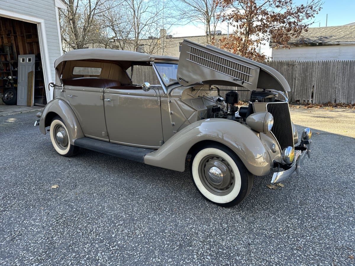 1936 Ford Series 68 Phaeton thumbnail 12