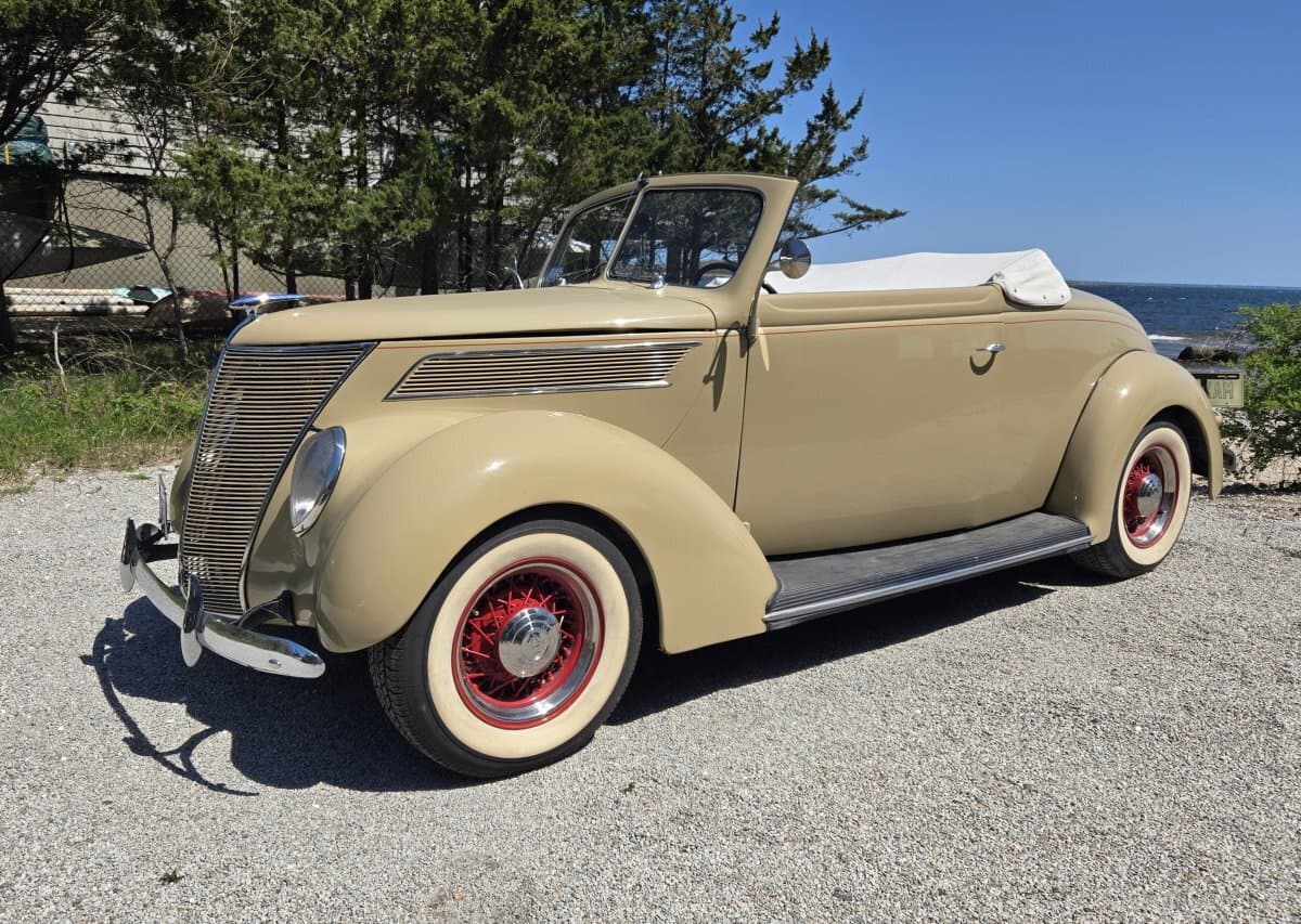 1937 Ford Cabriolet Custom Hot Rod β photo 1