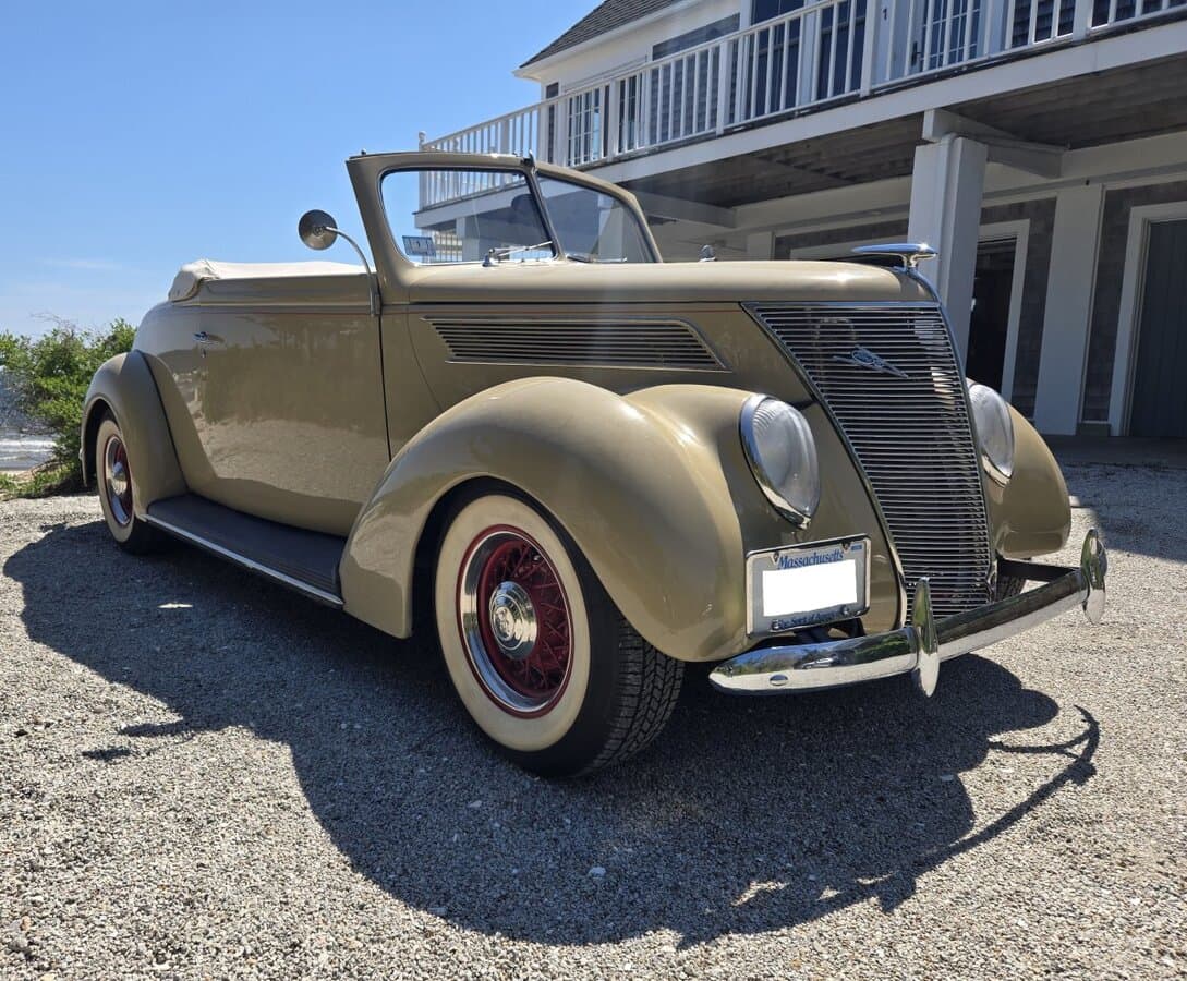 1937 Ford Cabriolet Custom Hot Rod thumbnail 4