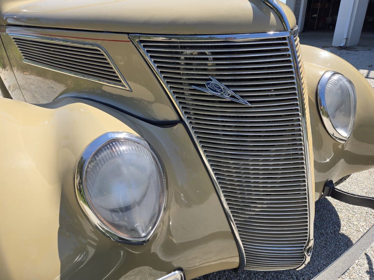 1937 Ford Cabriolet Custom Hot Rod thumbnail 5