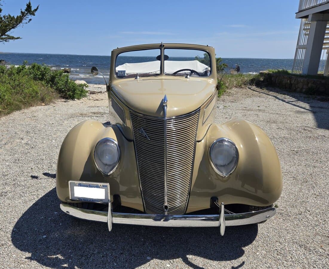 1937 Ford Cabriolet Custom Hot Rod thumbnail 11