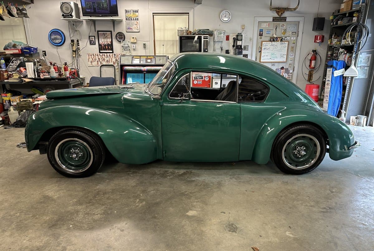 1940 Ford Deluxe Coupe Custom thumbnail 28
