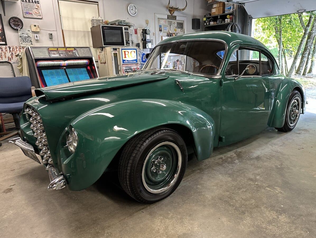 1940 Ford Deluxe Coupe Custom thumbnail 7