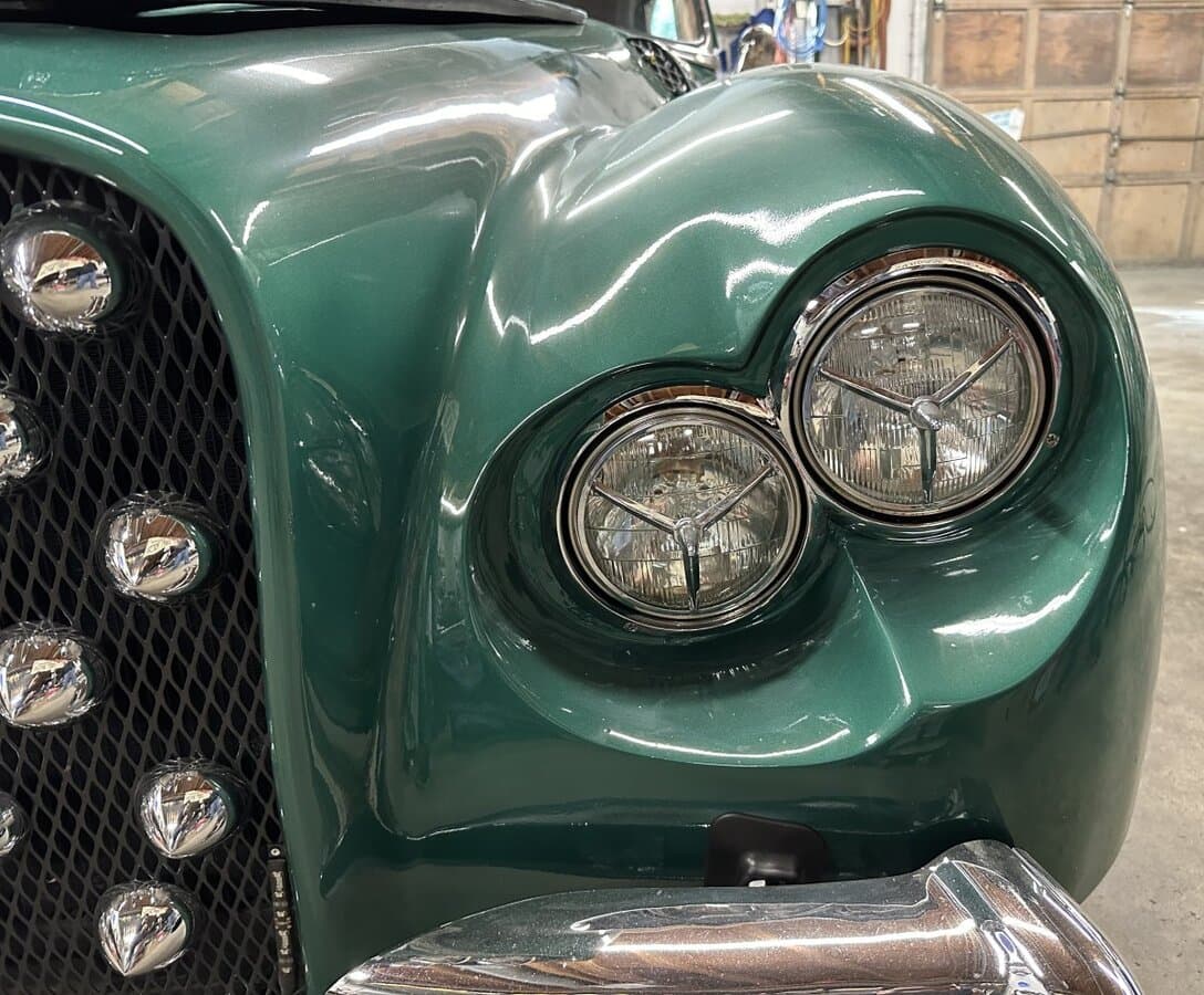 1940 Ford Deluxe Coupe Custom thumbnail 16