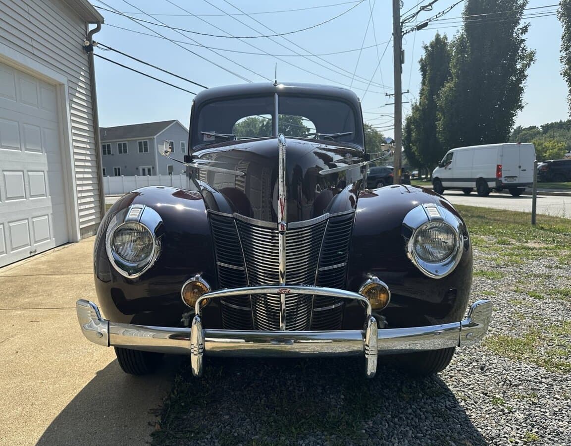 1940 Ford Deluxe Opera Coupe thumbnail 7