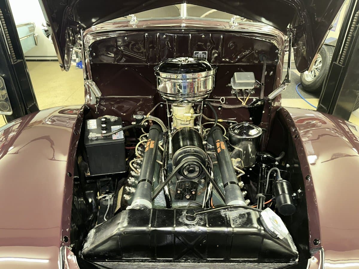 1940 Ford Deluxe Opera Coupe thumbnail 19