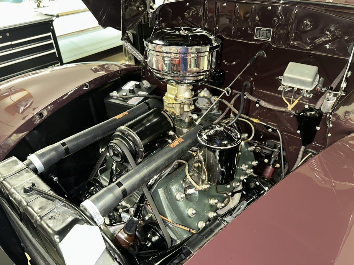 1940 Ford Deluxe Opera Coupe thumbnail 22