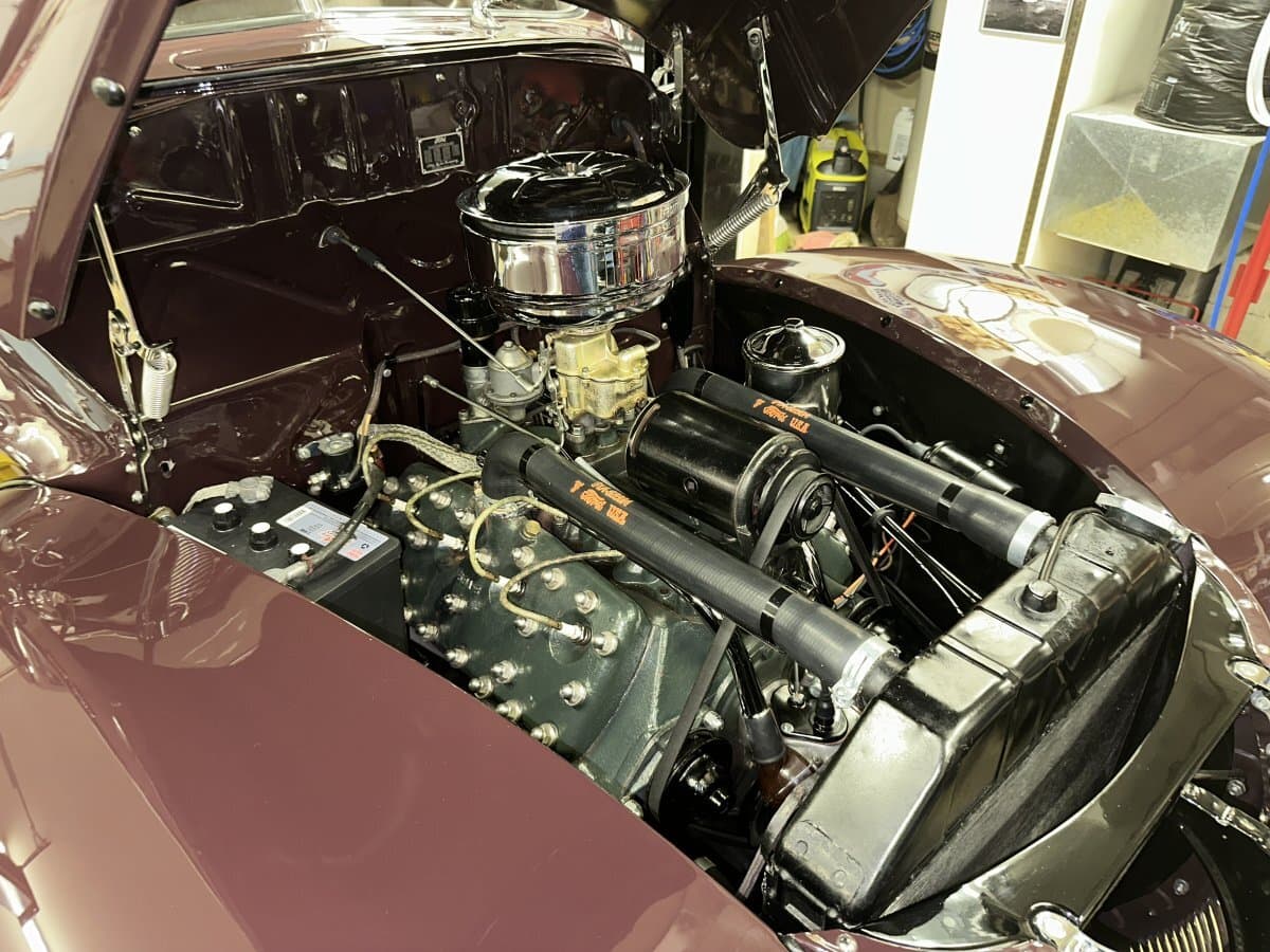 1940 Ford Deluxe Opera Coupe thumbnail 26