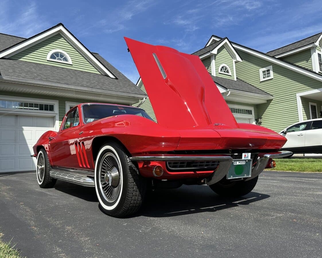 1966 Chevrolet Corvette Coupe thumbnail 13