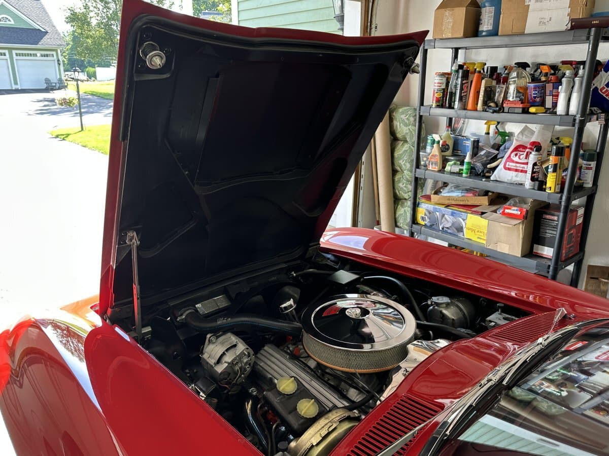 1966 Chevrolet Corvette Coupe thumbnail 16